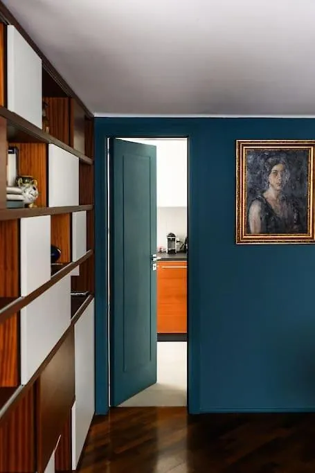Lo Studio, Napoli Naples